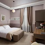 Galija Hotel 3*