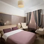 Galija 3* Pula