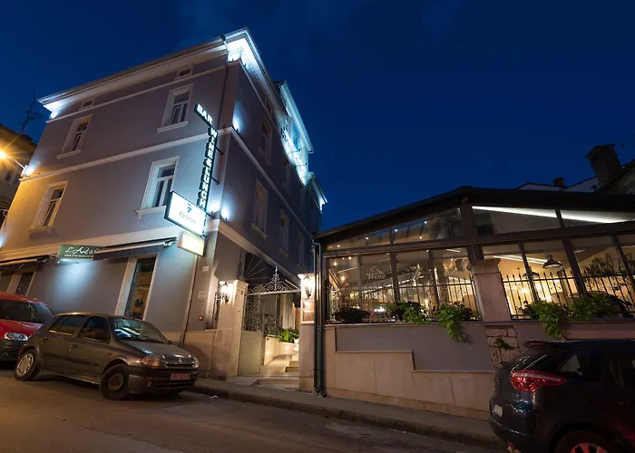 加里亚酒店 酒店 普拉
