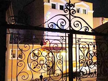 加里亚酒店 3* 普拉