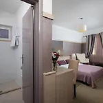 Galija فندق
